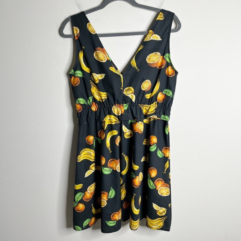 Lumina Women's Sun Dress Size M Black Fruit Print Sleeveless Fit & Flare V-Neck - Picture 5 of 9